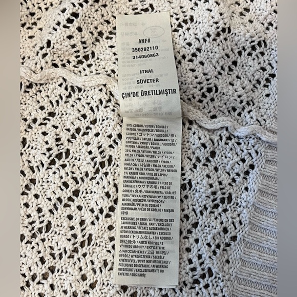 VTG Hollister Y2K Knit Cardigan 2000’s Womens size Small - Picture 3 of 6